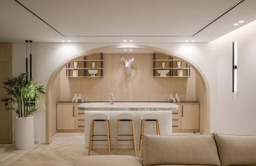 The 5th Settlement Apartamento | Call It "The Fantasy Duplex"