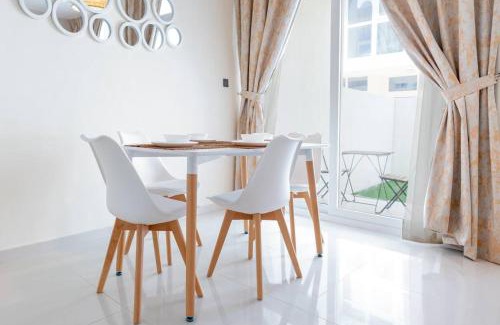 Dubai Villa | Calm Aesthetic 3 Bedroom Villa