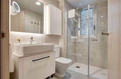 Dreta de l'Eixample Apartamento | CALM APARTMENTS os presenta su PREMIUM APARTMENT en el corazón de Barcelona