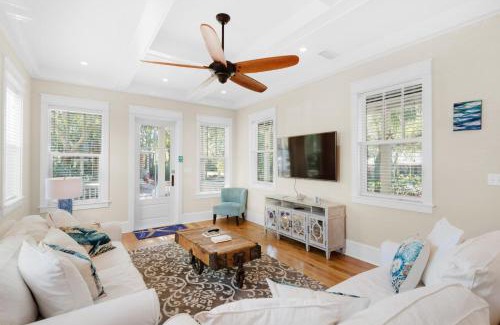 Seagrove Beach Casa | Calm Breeze Cottage