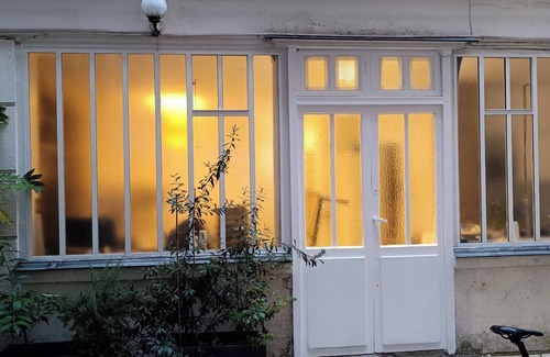 11th Arrondissement Apartamento | Calm & Charming Atelier in Paris