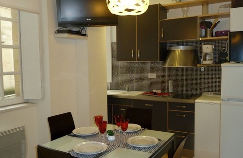 Hotel de Ville - Quinconces Apartamento | Apartamento muy tranquilo, centro histórico de Burdeos, barrio de Saint Pierre
