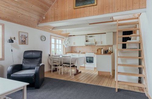 Kvivik Casa | Calm & Cozy | Scenic Village | Nature