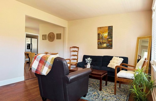 Salisbury Casa | Calm&Cozy Vibes - king bed+grill+firepit+fenced backyard