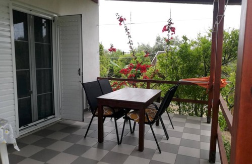 Kakovatos Casa | Tranquilo, en medio de un olivar, cerca de la playa, wifi | Casa de vacaciones Ili