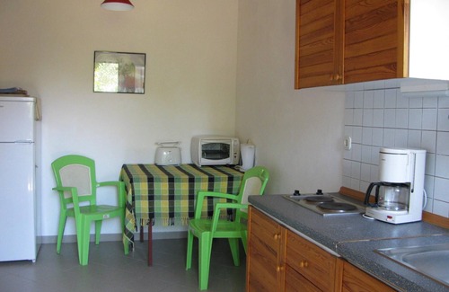 Kakovatos Casa | Tranquilo, en medio de un olivar, cerca de la playa, wifi | Casa de vacaciones Ili