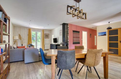 Voeuil-et-Giget Casa | Calme à l'orée des bois