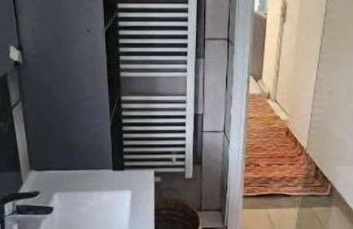 Ecouen Apartamento | Calme Appartement de Vacances