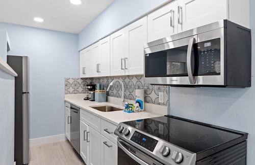 Sanibel Casa | Caloosa Retreat- 2BR at Palmview Inn Sanibel