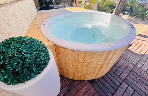 La Canuta Casa | Calpe chalet privado piscina a 5min de la playa y centro jacuzzi barbacoa wifi aire