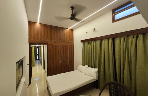 Panchkula Urban Estate Apartamento | Calvin's Abode