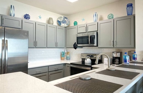 Panama City Beach Complejo | Calypso 3-2303 Penthouse Level w/ Incredible View!