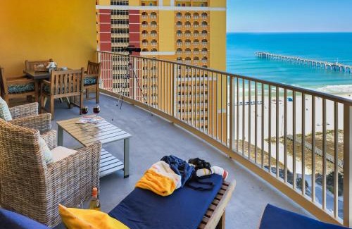 Panama City Beach Casa | Calypso Resort and Towers #1806-3 by Book That Condo