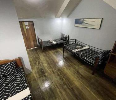 Coron Town Proper Cabina | Cama Lodge