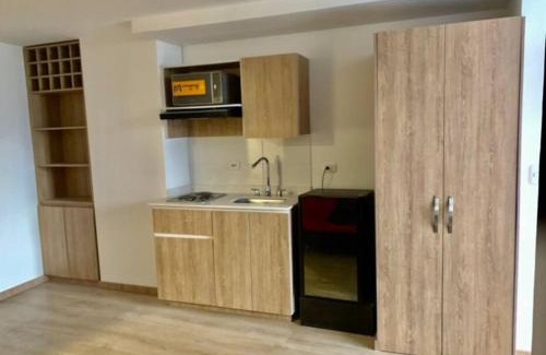Manizales Apartamento | Cama Queen, Vista a las Montañas