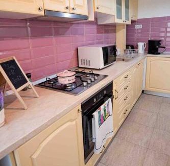 Alba Iulia Apartamento | Camarad’s house - lovely apartment in Alba Iulia