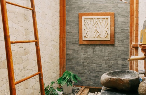 Munduk Hotel | Camaradvipa Retreat Munduk