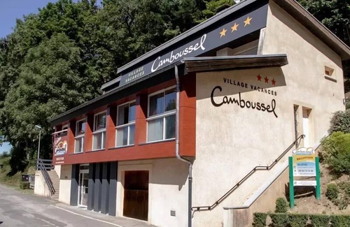 Brassac Villa | Camboussel Holiday Village *** - Classic Cottage - Ss Terr 5 people