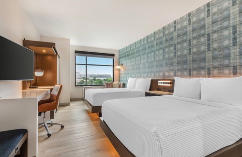 Fort Worth Hotel | Cambria Hotel Fort Worth - Medical Center