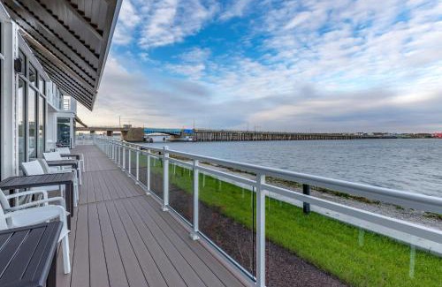 Ocean City Hotel | Cambria Hotel Ocean City - Bayfront