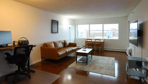 Saskatoon Downtown Apartamento | Cambridge 2 BR king gym Near Uni RUH City H