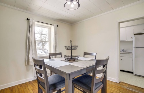 Cambridge Apartamento | Cambridge Apt in Walkable Neighborhood
