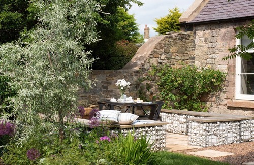 Berwick-upon-Tweed Cabaña | Cambridge House - Cottage Number Two - Sleeping 4 Guests in 2 Bedrooms
