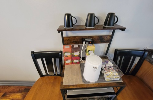 Garner Casa | Cambridge of Corolina in Clayton/Garner/40/42 Raleigh Area with WiFi & King Beds