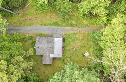 Tannersville Casa | Camelback cottage - on ONE ACRE & near local attractions