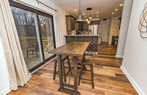 Cresco Casa | Camelback,FIREPIT,Hottub,GOLF,Linens,Casino!