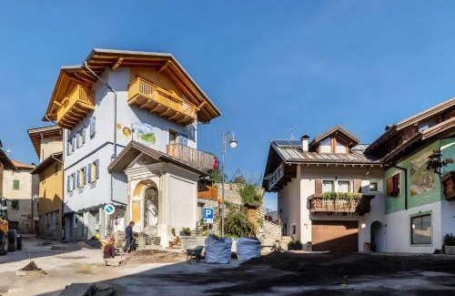Roncone Casa | Camera Meridiana