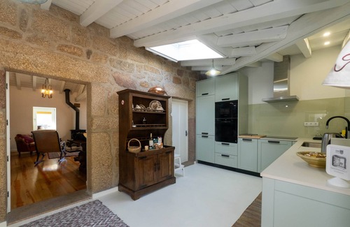 Lindoso Casa | Caminho Gerês | Heritage Eco-Cottage - jacuzzi