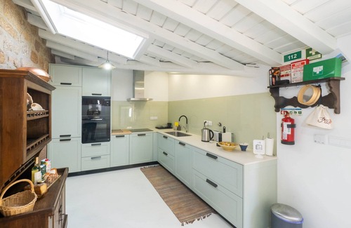 Lindoso Casa | Caminho Gerês | Heritage Eco-Cottage - jacuzzi