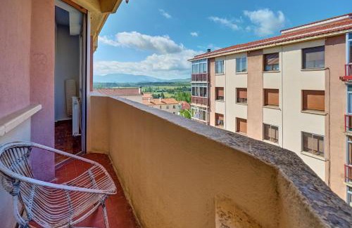 Echavacoiz Apartamento | Camino Pamplona 5 by Clabao