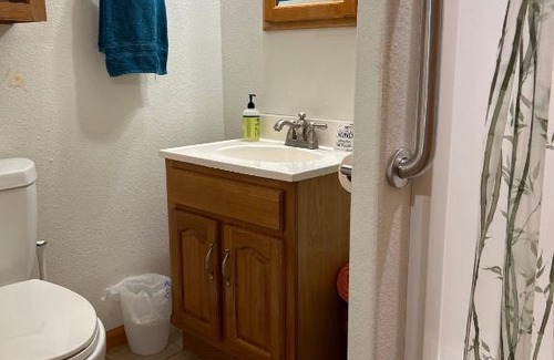 Cassville Casa | Camp Fisher Cottage