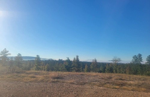 Kirby Alquiler De RV | Camp less than a mile from Kirby Landing, Cowhide Cove Mountain Views