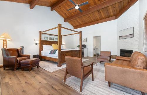 Springville Casa | Camp Nelson Lodge Room 10