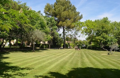 Aix-en-Provence Cabaña | Campagne Chastel - casa rural en propiedad encantadora con piscina