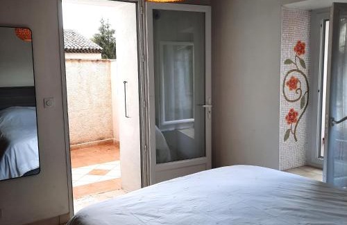 Saint-Martin-de-Bromes Apartamento | Campaneta