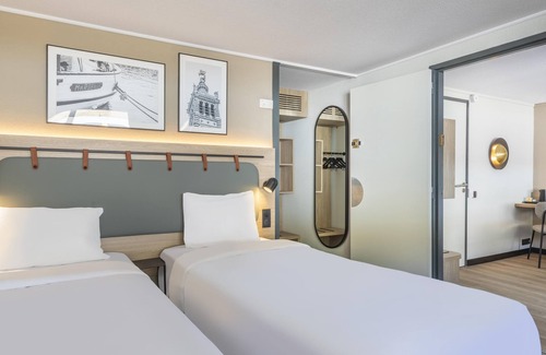 Notre-Dame-Limite Hotel | Campanile Marseille St Antoine