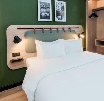 Levallois-Perret Hotel | Campanile Paris Ouest - Porte de Champerret Levallois
