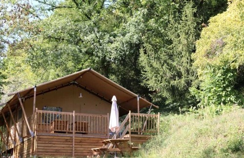 Saint-Constant-Fournoules Casa | Camping 3 étoiles - Piscine - eec0ce