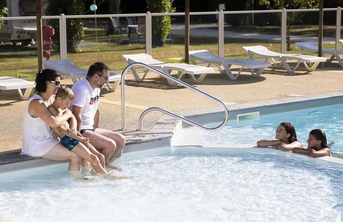 Montpon-Menesterol Casa | Camping 3 étoiles - Piscine - ccbb0ic