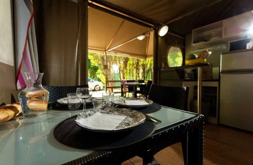 Montolieu Casa | Camping 3 étoiles - ccaffeb