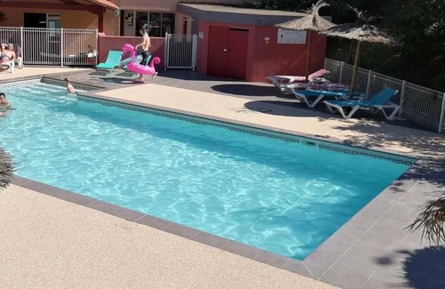Le Boulou Casa | Camping 3 étoiles - Piscine - eecbhi