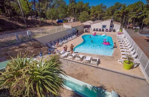 Mondragon Casa | Camping 3 étoiles - Piscine - eebeai