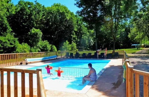 Corcieux Casa | Camping 3 étoiles - Piscine - ccbahae