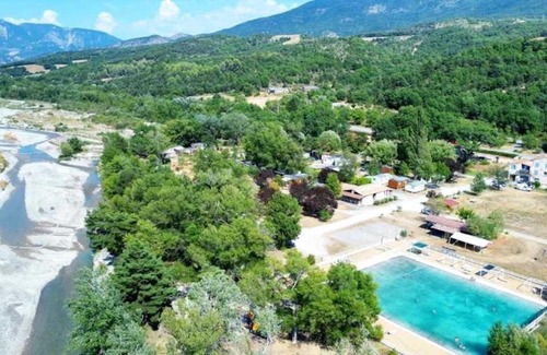 Beynes Otro | Camping 3 étoiles - Piscine - ccbaehg