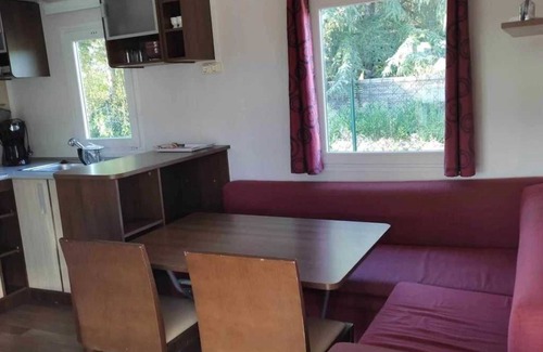 Massillargues-Attuech Casa | Camping 3 étoiles - Piscine - eebica