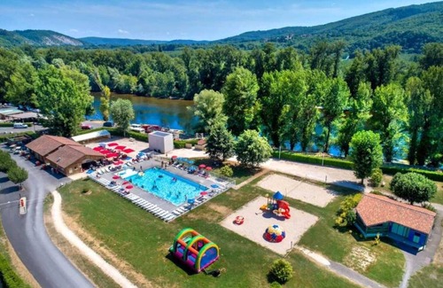 Souillac Casa | Camping 4 étoiles - Piscine - ccbbgf0